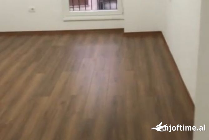 Shtepi me qera 2+1 ne Tirane - 500 Euro
