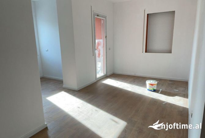 Shtepi ne shitje 1+1 ne Tirane - 92,000 Euro