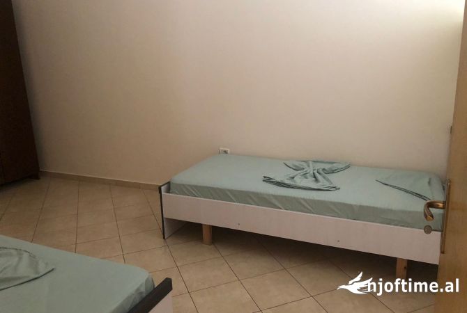 Shtepi me qera 2+1 ne Tirane - 600 Euro