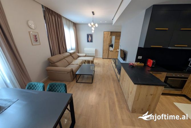 Shtepi ne shitje 3+1 ne Tirane - 520,000 Euro