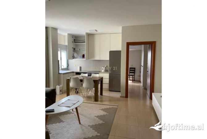 Shtepi me qera 1+1 ne Tirane - 550 Euro