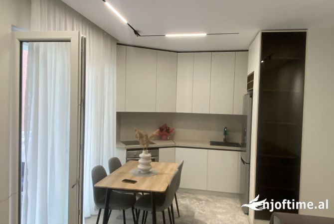 Shtepi me qera 1+1 ne Tirane - 500 Euro