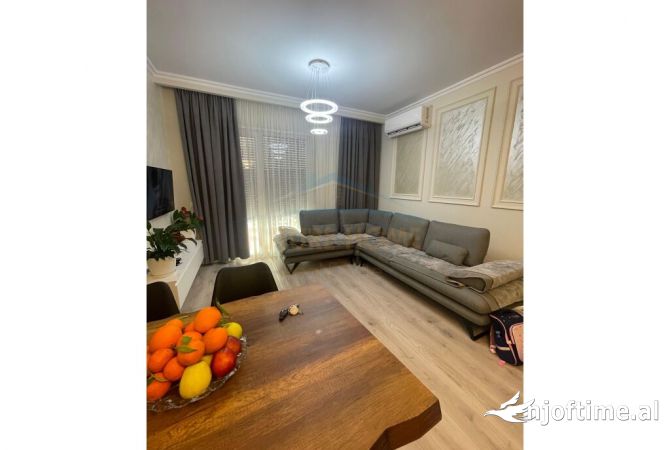 Shtepi ne shitje 2+1 ne Tirane - 155,000 Euro