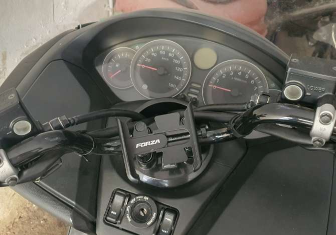 OKAZION - Shes motorr Honda NSS300A 