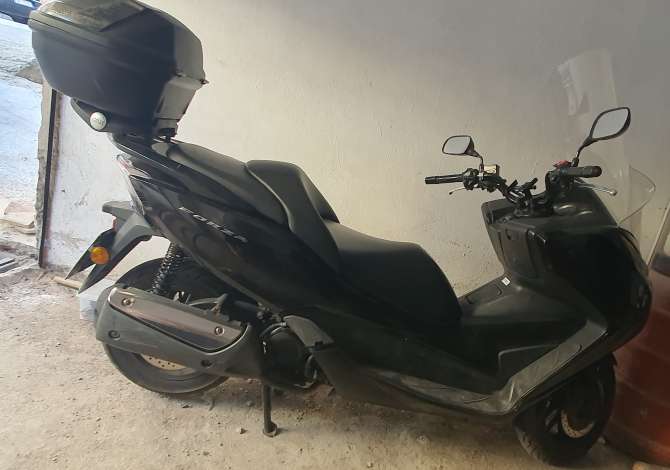 Moto e Scooter in vendita  a Tirana - 3,000 Euro