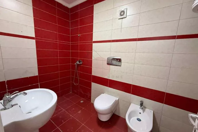 Shtepi ne shitje 1+1 ne Tirane - 87,000 Euro