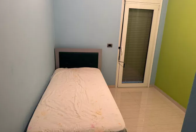 Shtepi me qera 3+1 ne Tirane - 500 Euro