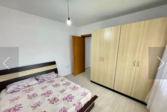 Shtepi me qera 2+1 ne Tirane - 400 Euro