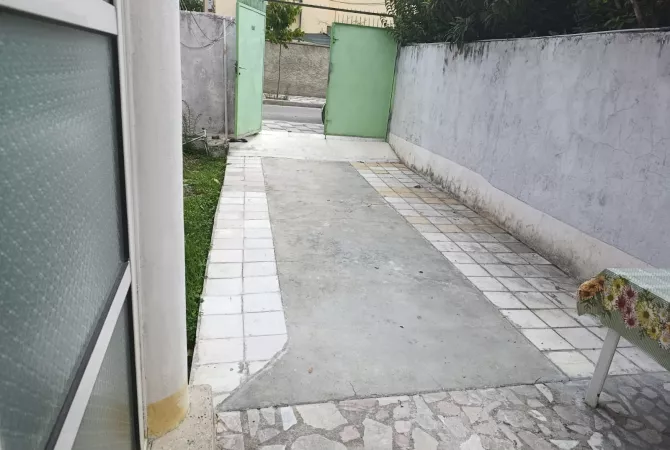 Shtepi me qera 2+1 ne Tirane - 600 Euro