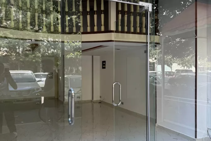 Ambient biznesi me qera 1+1 ne Tirane - 400 Euro