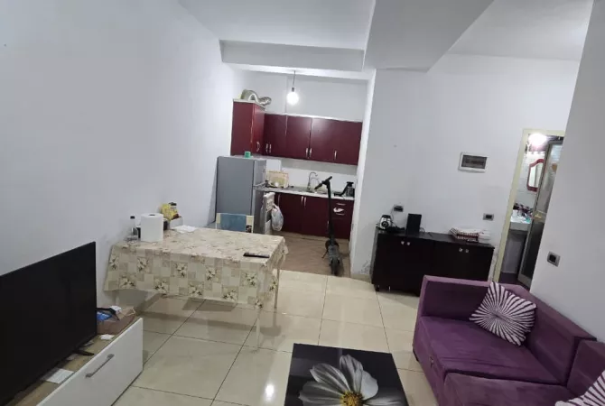 Shtepi ne shitje 2+1 ne Tirane - 105,000 Euro