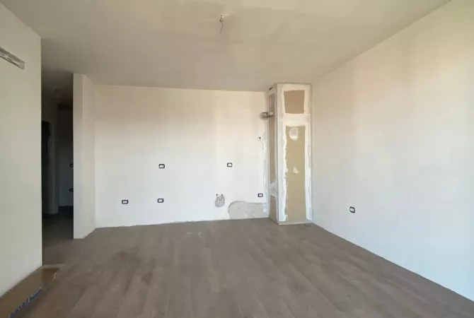 House for Sale 1+1 in Tirana - 122,500 Euro