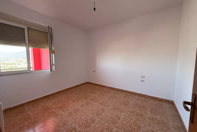 Shtepi ne shitje 1+1 ne Tirane - 85,000 Euro