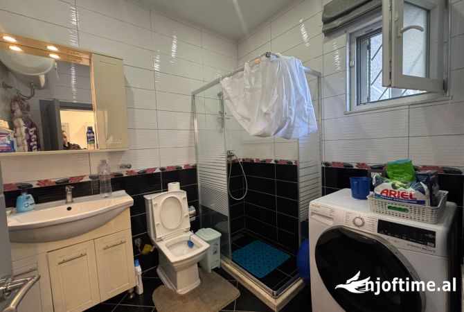 Shtepi ne shitje Shtepi Private ne Durres, 4+1, Mobilimi E mobiluar, Pagesa 220,000  Euro.