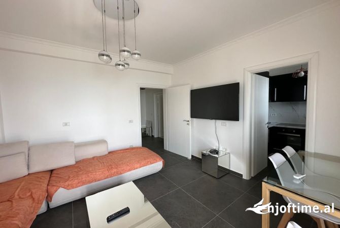 Shtepi ne shitje Penthose(kati i fundit panoramik) ne Durres, 2+1, Mobilimi E mobiluar, Pagesa 240,000  Euro.