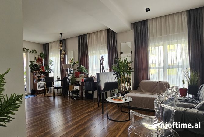 Shtepi ne shitje 2+1 ne Tirane - 170,000 Euro