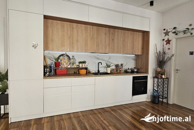 Shtepi ne shitje 2+1 ne Tirane - 170,000 Euro