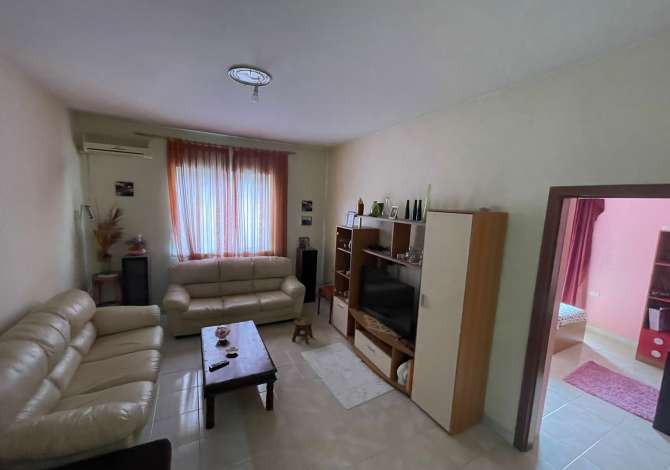 Shtepi me qera 3+1 ne Tirane - 400 Euro