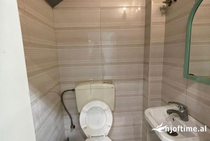 Ambient biznesi ne shitje 1+1 ne Tirane - 70,000 Euro