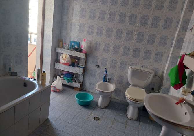Shtepi me qera 2+1 ne Tirane - 600 Euro