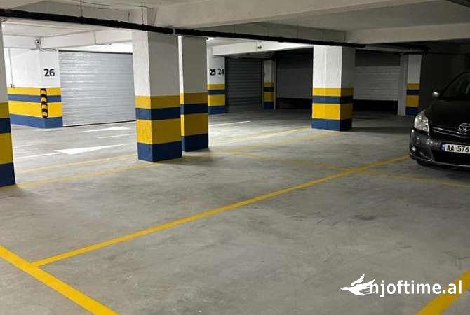 Ambient biznesi ne shitje 4+1 ne Tirane - 32,001 Euro