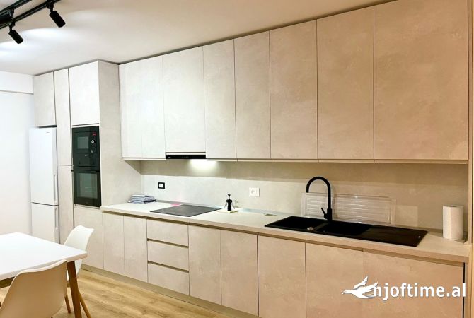 Shtepi ne shitje 2+1 ne Tirane - 250,001 Euro