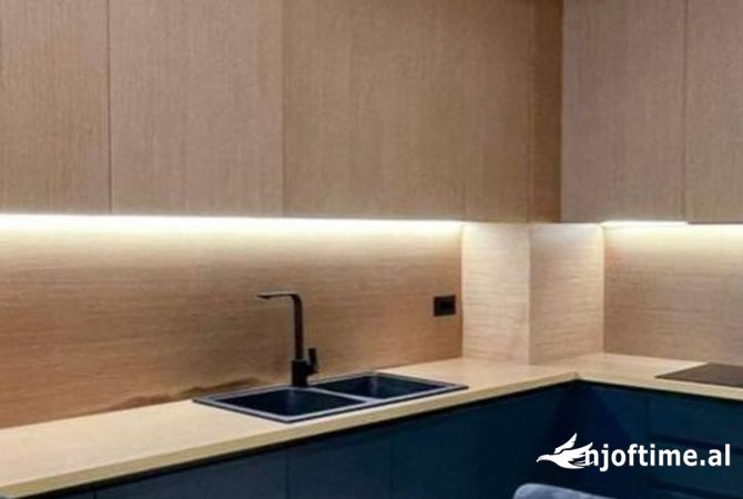 Shtepi me qera Apartament ne Tirane, 1+1, Mobilimi E mobiluar, Pagesa 951  Euro.