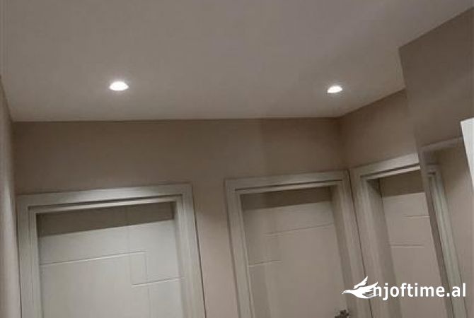 Shtepi me qera Apartament ne Tirane, 2+1, Mobilimi E mobiluar, Pagesa 601  Euro.