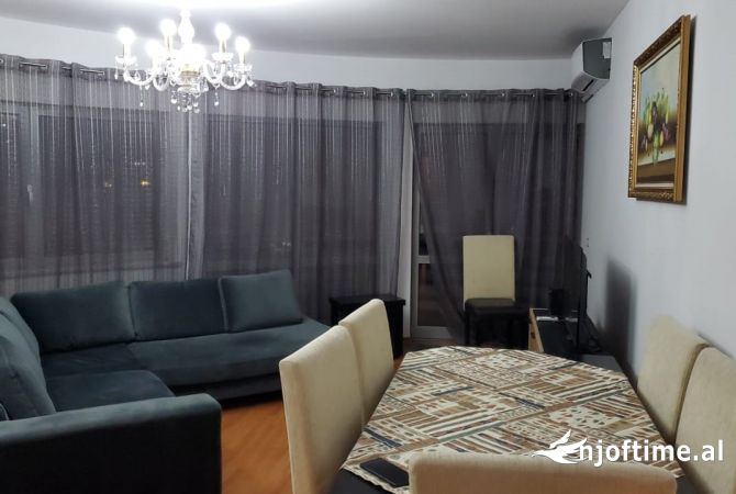 Shtepi ne shitje 1+1 ne Tirane - 150,001 Euro