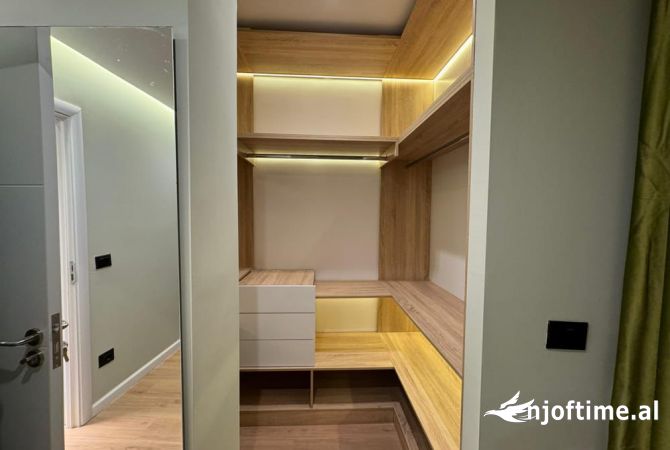 Apartment for sale in Tirana 1+1, Furnished