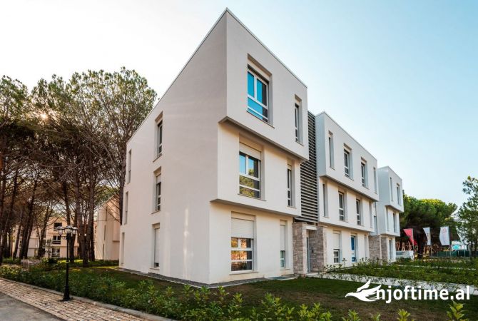 Apartment for sale in Durres 1+1, Emty