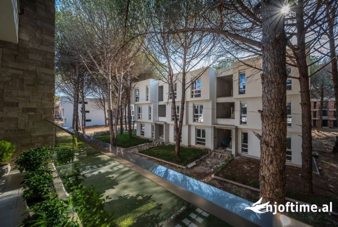 Apartment for sale in Durres 2+1, Emty