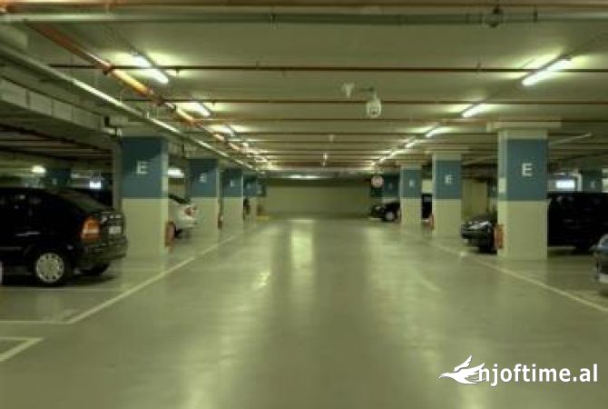 Ambient biznesi ne shitje 4+1 ne Tirane - 39,990 Euro