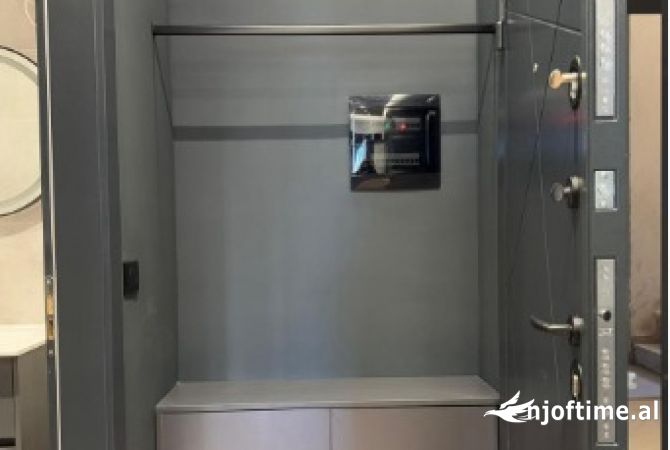 Shtepi me qera 1+1 ne Tirane - 549 Euro