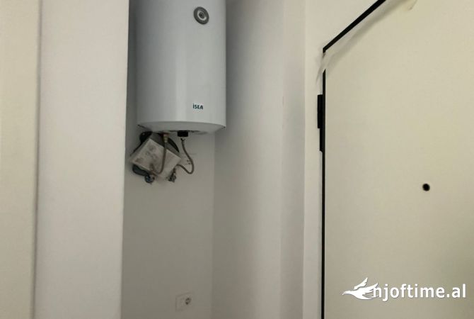 Shtepi ne shitje Apartament ne Tirane, 1+1, Mobilimi Bosh, pa mobiluar, Pagesa 62,000  Euro.