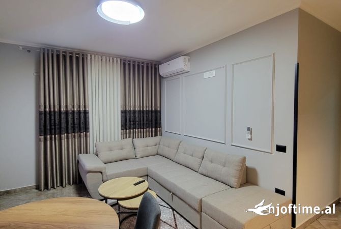 Shtepi me qera Apartament ne Tirane, 2+1, Mobilimi E mobiluar, Pagesa 480  Euro.