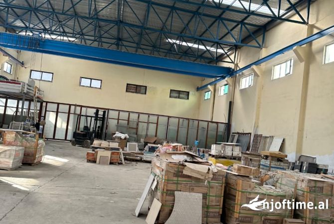 Ambient biznesi me qera 4+1 ne Tirane - 5,000 Euro