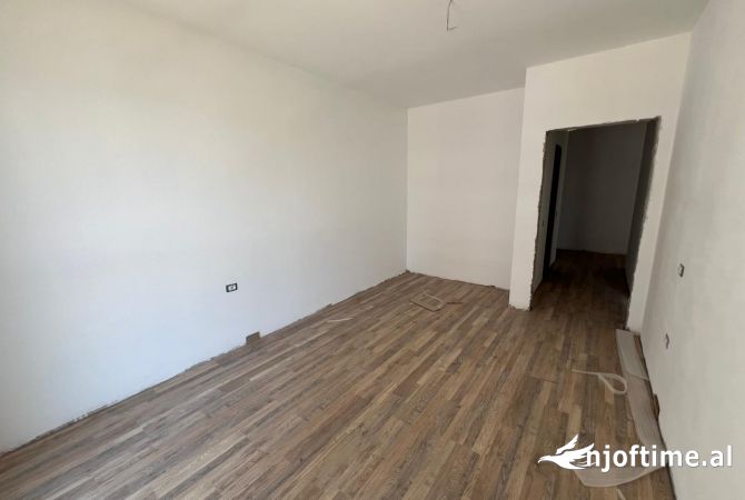 Shtepi ne shitje 2+1 ne Tirane - 124,500 Euro