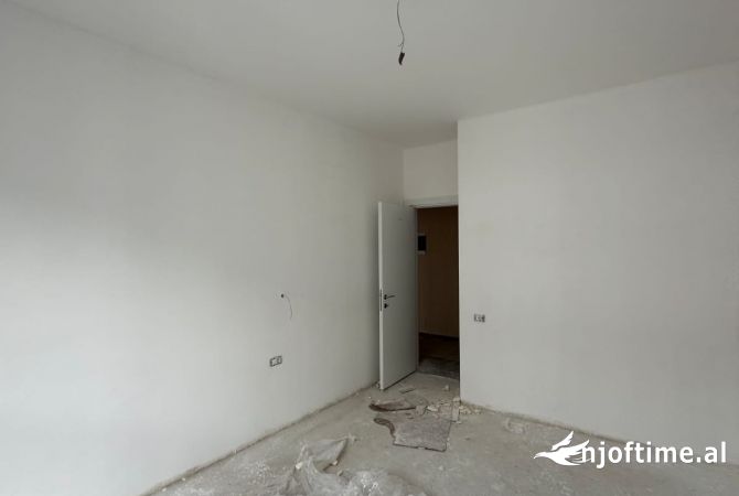 Shtepi ne shitje 2+1 ne Tirane - 83,500 Euro