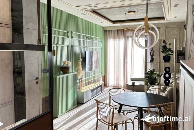 Shtepi me qera Apartament ne Tirane, 1+1, Mobilimi E mobiluar, Pagesa 1,000  Euro.