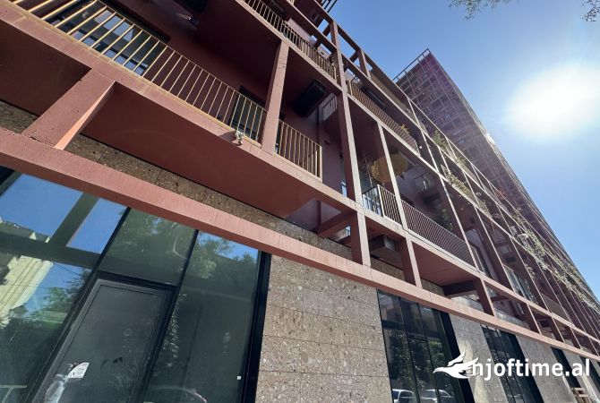 Casa in vendita 3+1 a Tirana - 443,499 Euro