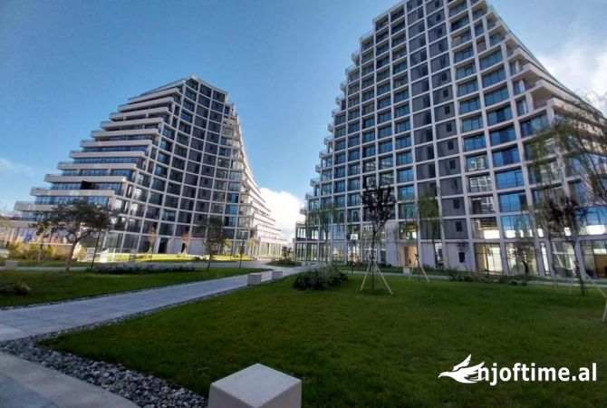 Ambient biznesi me qera 3+1 ne Tirane - 702 Euro