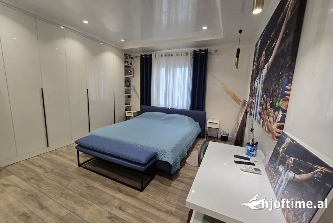 Shtepi me qera 2+1 ne Tirane - 551 Euro