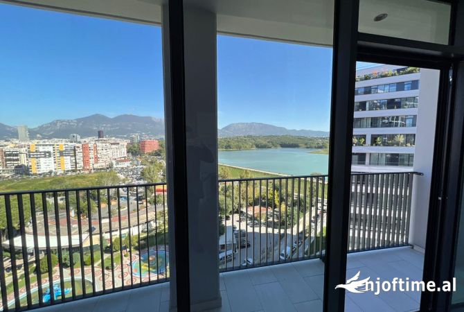 Ambient biznesi me qera 2+1 ne Tirane - 1,300 Euro