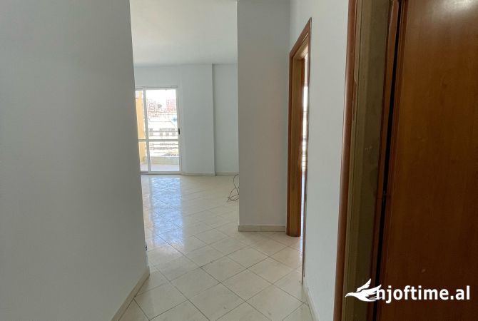Shtepi ne shitje 1+1 ne Tirane - 110,000 Euro