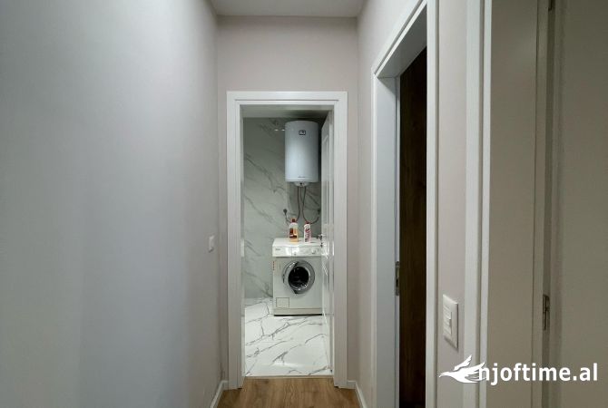 Shtepi me qera Apartament ne Tirane, 2+1, Mobilimi E mobiluar, Pagesa 800  Euro.