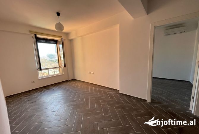 Ambient biznesi me qera 1+1 ne Tirane - 900 Euro