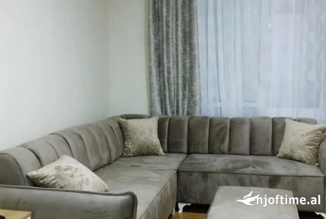 Shtepi me qera 1+1 ne Tirane - 500 Euro