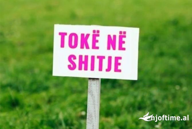 Truall ose Toke  ne Tirane - 90,000 Euro