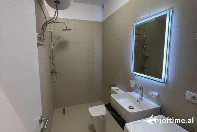 Shtepi ne shitje Apartament ne Tirane, 1+1, Mobilimi E mobiluar, Pagesa 89,050  Euro.